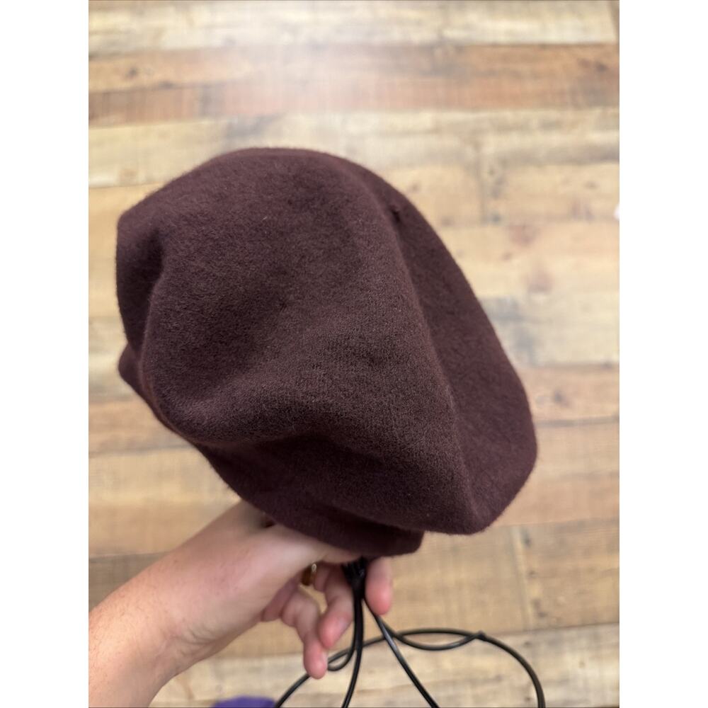 Mr. John Signature Series Beret One Size Arlin